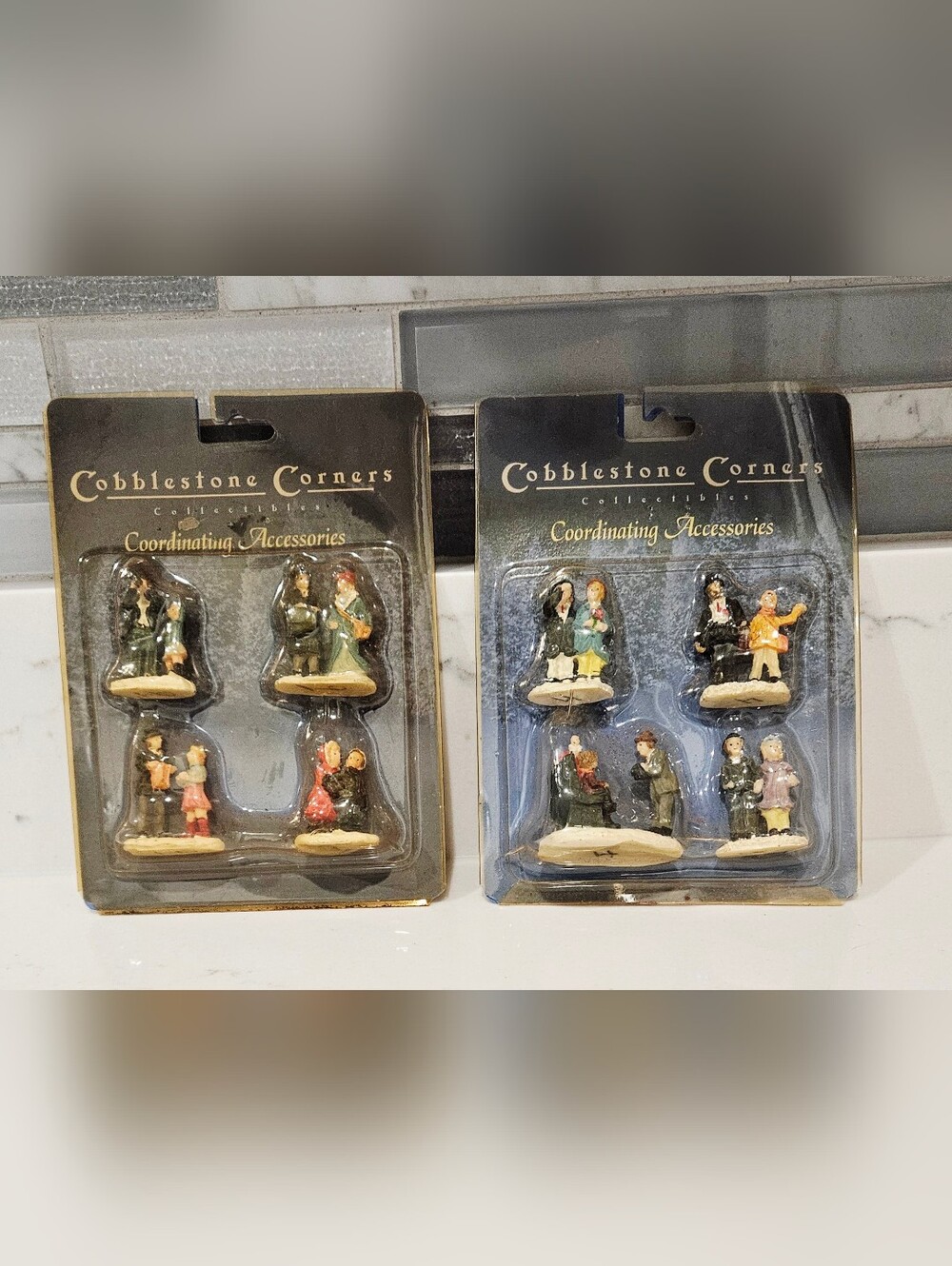 Cobblestone Corners Collectibles Coordinating Accessories Figurines Vintage